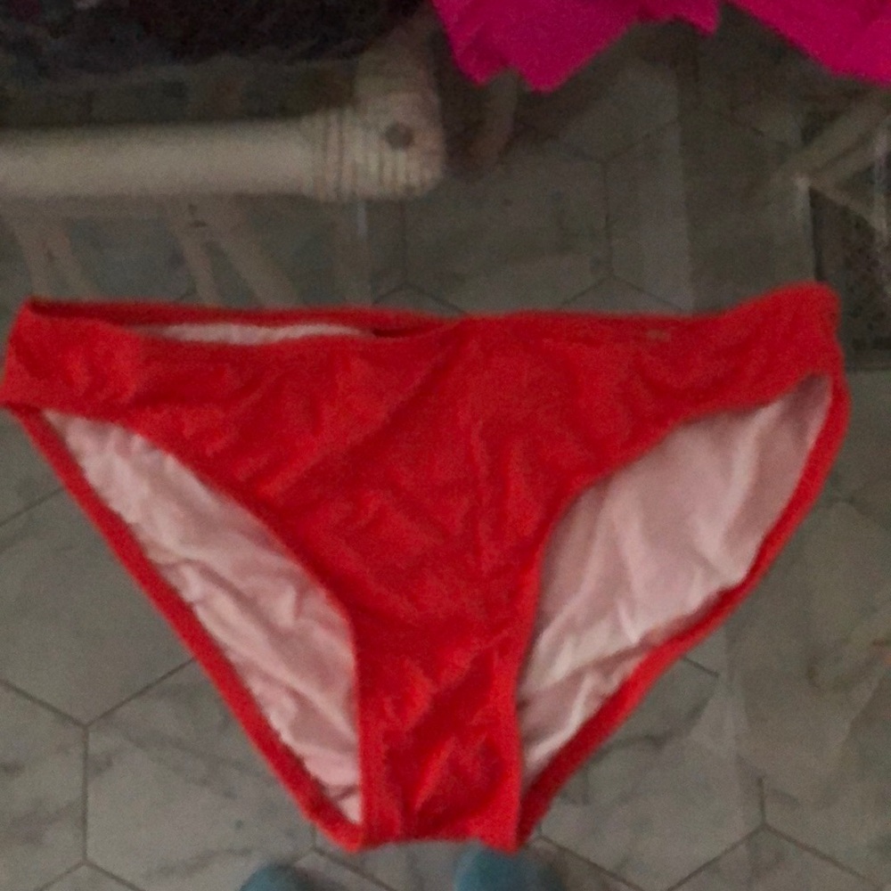 Vince camuto swim
